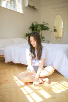 《不戴套的瑜伽教练3》播放